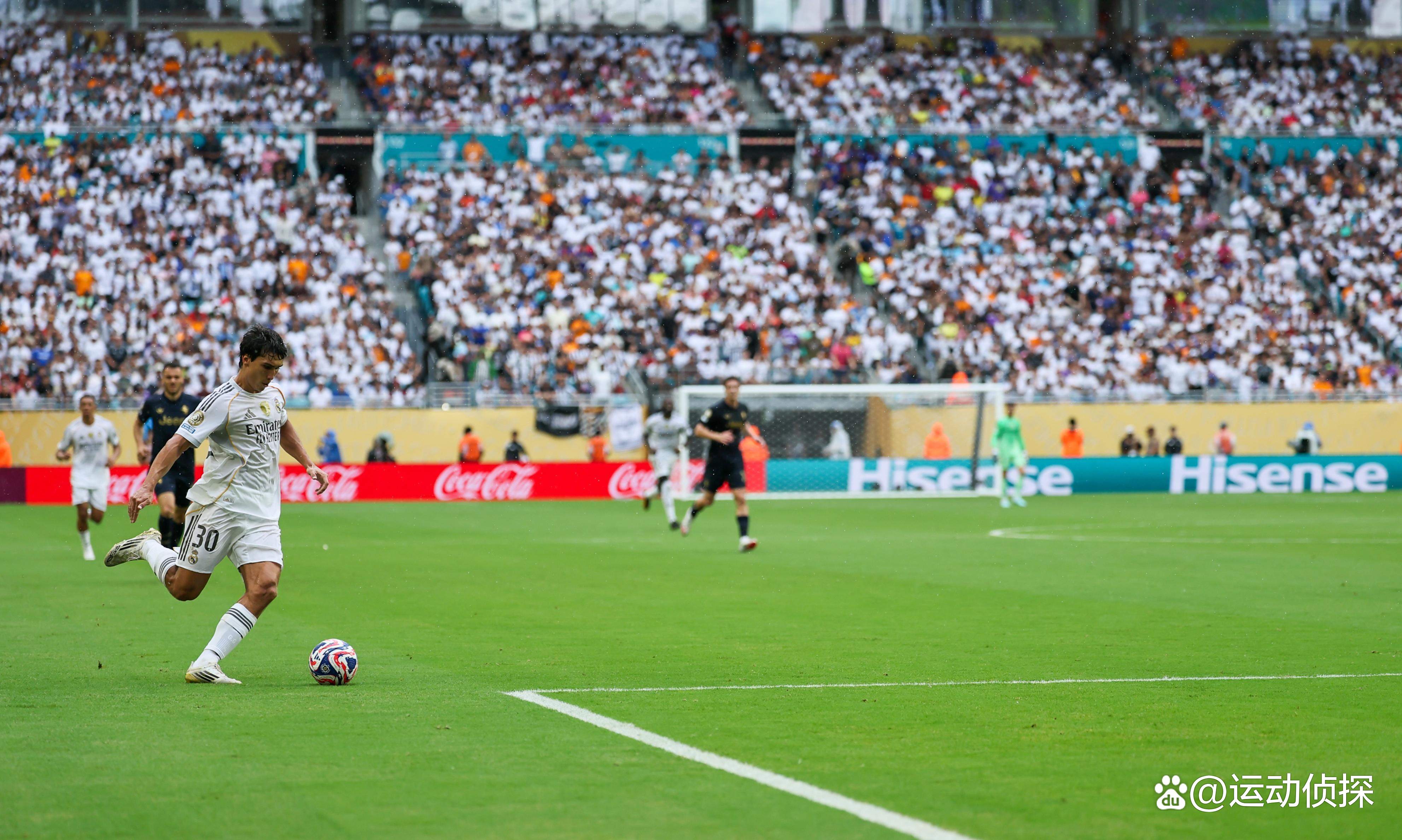 爱游戏app下载-爆冷引发热议！，阿扎伦卡在尤文图斯比赛中爆冷全场沸腾不已(比赛中爆冷出局的乒乓球员)