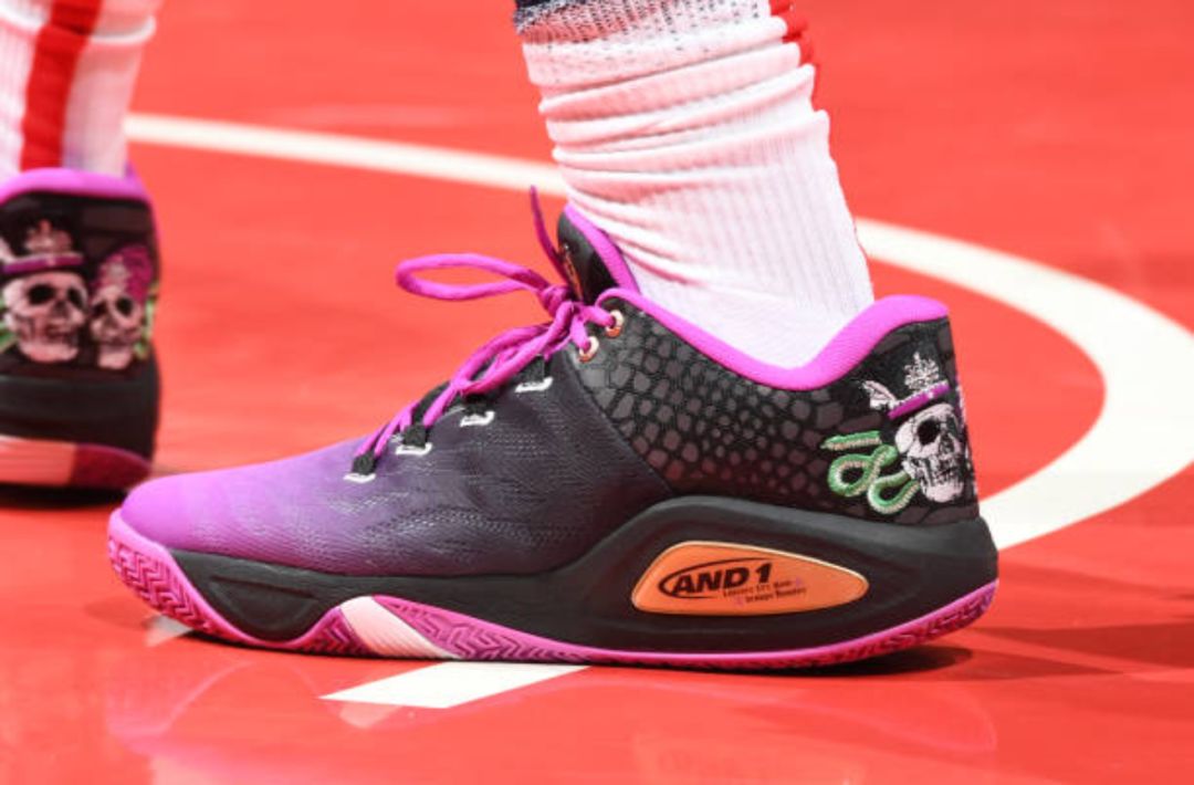 爱游戏体育-勇士队比分