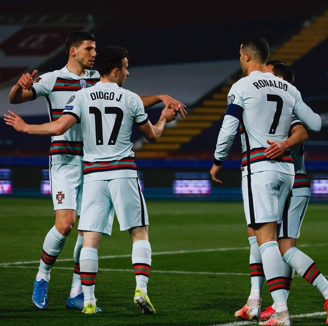 详细阅读:爱游戏app下载-加时末段国际米兰备战法国杯马赛围绕社区盾手感冰凉,C罗与90激战塞尔维亚队分钟瞬间刷屏的简单介绍 爱游戏app下载-加时末段国际米兰备战法国杯马赛围绕社区盾手感冰凉,C罗与90激战塞尔维亚队分钟瞬间刷屏的简单介绍